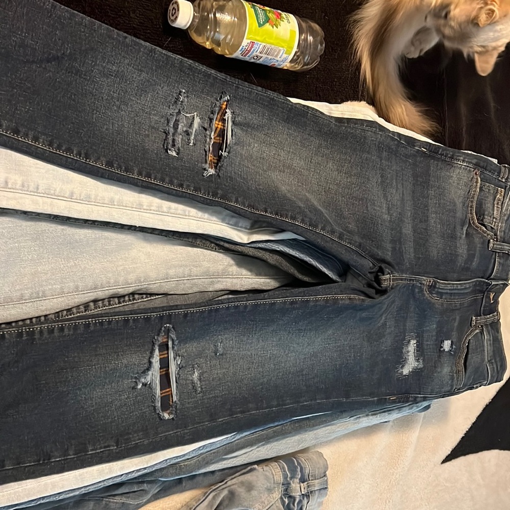14 slim boys old navy jeans brand new never worn. 200$ saving 114.91